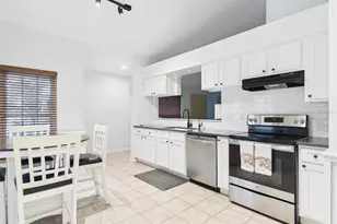 2013 Donnelly Pl, Mount Dora, FL 32757 - Photo 5