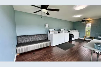 1100 E Caroline Street #123, Tavares, FL 32778 - Photo 31