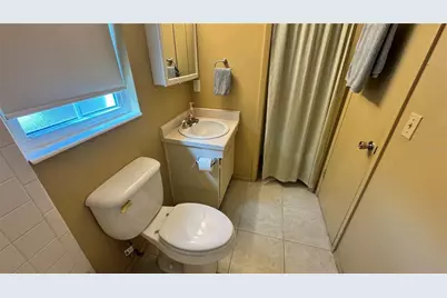 1100 E Caroline Street #123, Tavares, FL 32778 - Photo 21