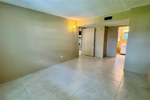 1100 E Caroline St, Tavares, FL 32778 - Photo 19