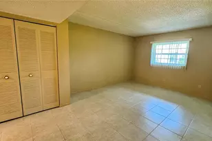 1100 E Caroline St, Tavares, FL 32778 - Photo 17