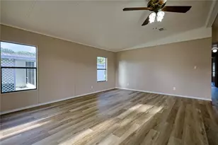 111 Sugar Maple Ave, Wildwood, FL 34785 - Photo 9