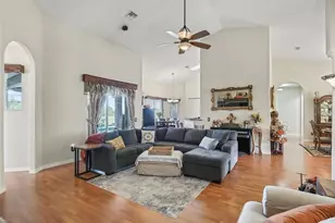 99-26 SE Sunset Harbor Rd, Summerfield, FL 34491 - Photo 9