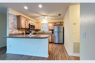 718 Villita Lane, The Villages, FL 32159 - Photo 9