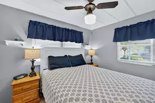 2718 Vindale Rd, Tavares, FL 32778 - Photo 31