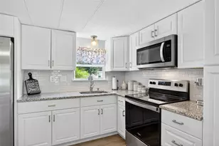 2718 Vindale Rd, Tavares, FL 32778 - Photo 17