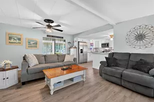 2718 Vindale Rd, Tavares, FL 32778 - Photo 9