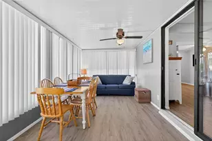 2718 Vindale Rd, Tavares, FL 32778 - Photo 3