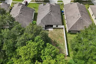 2440 Bracknell Forest Trail, Tavares, FL 32778 - Photo 43