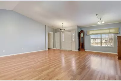 25273 Lost Oak Circle, Leesburg, FL 34748 - Photo 5