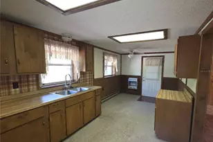 24089 NE 152nd Ln, Salt Springs, FL 32134 - Photo 5