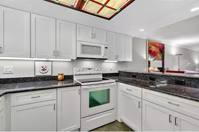 101 N Grandview Street #210, Mount Dora, FL 32757 - Photo 3