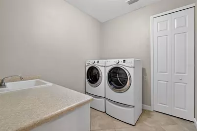 8852 Bridgeport Bay Circle, Mount Dora, FL 32757 - Photo 35