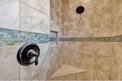 8852 Bridgeport Bay Circle, Mount Dora, FL 32757 - Photo 25