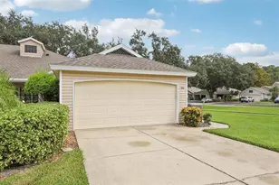 100 Juniper Way, Tavares, FL 32778 - Photo 1