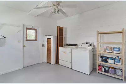 817 Hibiscus Drive, The Villages, FL 32159 - Photo 33