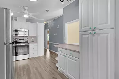 817 Hibiscus Drive, The Villages, FL 32159 - Photo 13