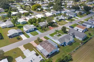 817 Hibiscus Dr, The Villages, FL 32159 - Photo 45