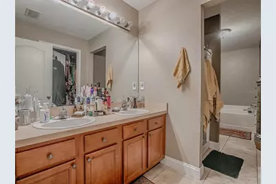 705 Lake Diamond Avenue, Ocala, FL 34472 - Photo 13