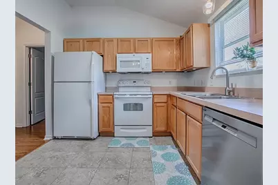 2412 Merida Circle, The Villages, FL 32162 - Photo 11