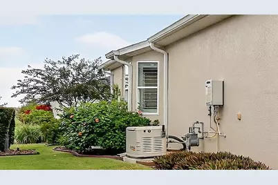 8464 Bridgeport Bay Circle, Mount Dora, FL 32757 - Photo 43