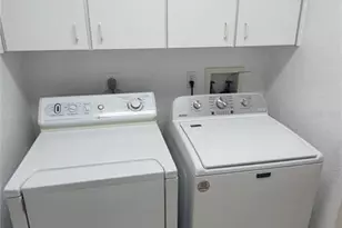 14219 Mansfield Rd, Spring Hill, FL 34609 - Photo 15