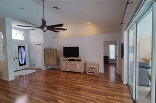 14219 Mansfield Rd, Spring Hill, FL 34609 - Photo 13