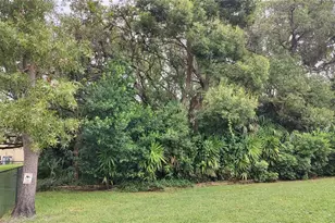 14219 Mansfield Rd, Spring Hill, FL 34609 - Photo 25