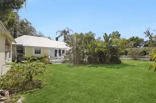 1021 E 3rd Ave, Mount Dora, FL 32757 - Photo 21