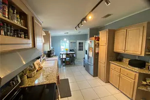 121 Forest Blvd, Wildwood, FL 34785 - Photo 9