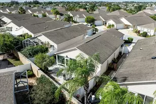 852 Sapphire Pl, The Villages, FL 32163 - Photo 27