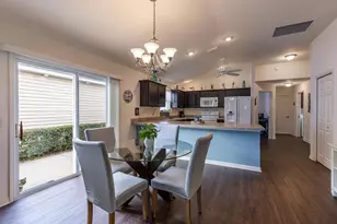 852 Sapphire Pl, The Villages, FL 32163 - Photo 7