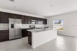 1138 Calico Pointe Cir, Groveland, FL 34736 - Photo 13