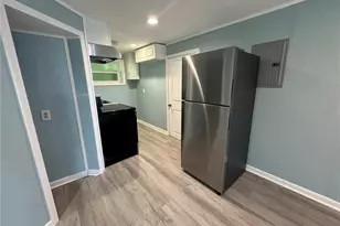 348 S Central Ave, Umatilla, FL 32784 - Photo 7