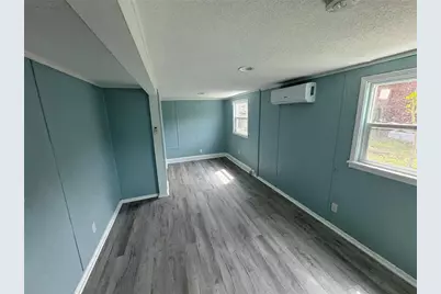 348 S Central Avenue #L, Umatilla, FL 32784 - Photo 9