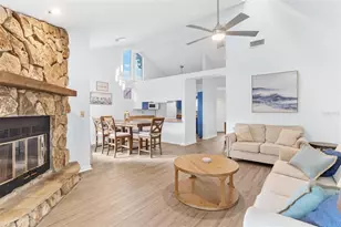 401 Clusterwood Dr, Yalaha, FL 34797 - Photo 9