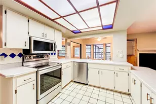 1942 Country Club Rd, Eustis, FL 32726 - Photo 9