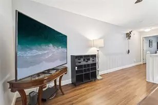 1130 Avenida De Las Casas, Lady Lake, FL 32159 - Photo 29