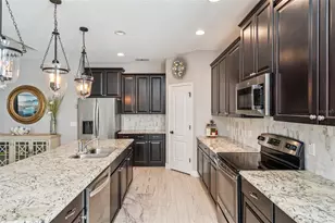 2496 Plumadore Dr, Grand Island, FL 32735 - Photo 7