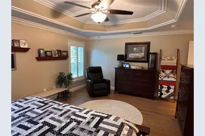 1092 Incorvaia Way, The Villages, FL 32163 - Photo 23