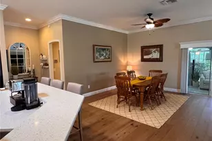 1092 Incorvaia Wy, The Villages, FL 32163 - Photo 9