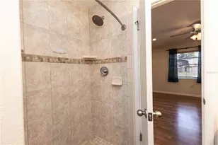 845 Cr 467, Lake Panasoffkee, FL 33538 - Photo 15