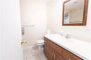 845 Cr 467, Lake Panasoffkee, FL 33538 - Photo 19