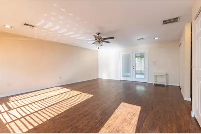 845 Cr 467, Lake Panasoffkee, FL 33538 - Photo 7