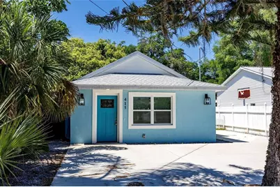 415 S Orange Street, Mount Dora, FL 32757 - Photo 1