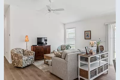 3377 Clara Court, The Villages, FL 32163 - Photo 9