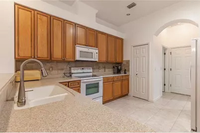 5401 Water Lily Court, Leesburg, FL 34748 - Photo 13