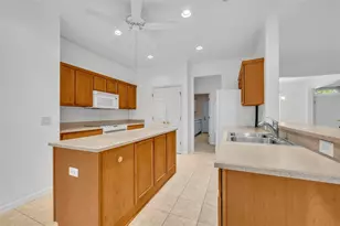 12176 SE 91st Ave, Summerfield, FL 34491 - Photo 17