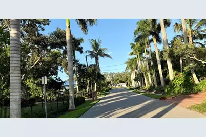 5203 15th Street W, Palmetto, FL 34221 - Photo 5