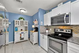 2107 Escobar Ave, The Villages, FL 32159 - Photo 15